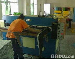 綠紡環(huán)保袋廠 牛津布袋、西服套、禮品袋與成人用品的專(zhuān)業(yè)制造商