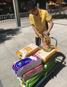 蘇寧小店818半價(jià)日銷(xiāo)售觀察 野里河大米銷(xiāo)量奪冠，成人用品表現(xiàn)亮眼